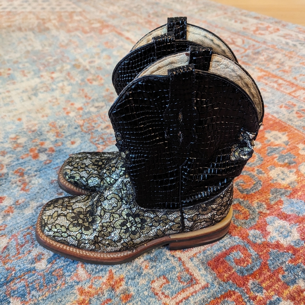 Ferrini Women's 6.5 Silver Gold Black Cool Floral Lace Leather Cowgirl Boots